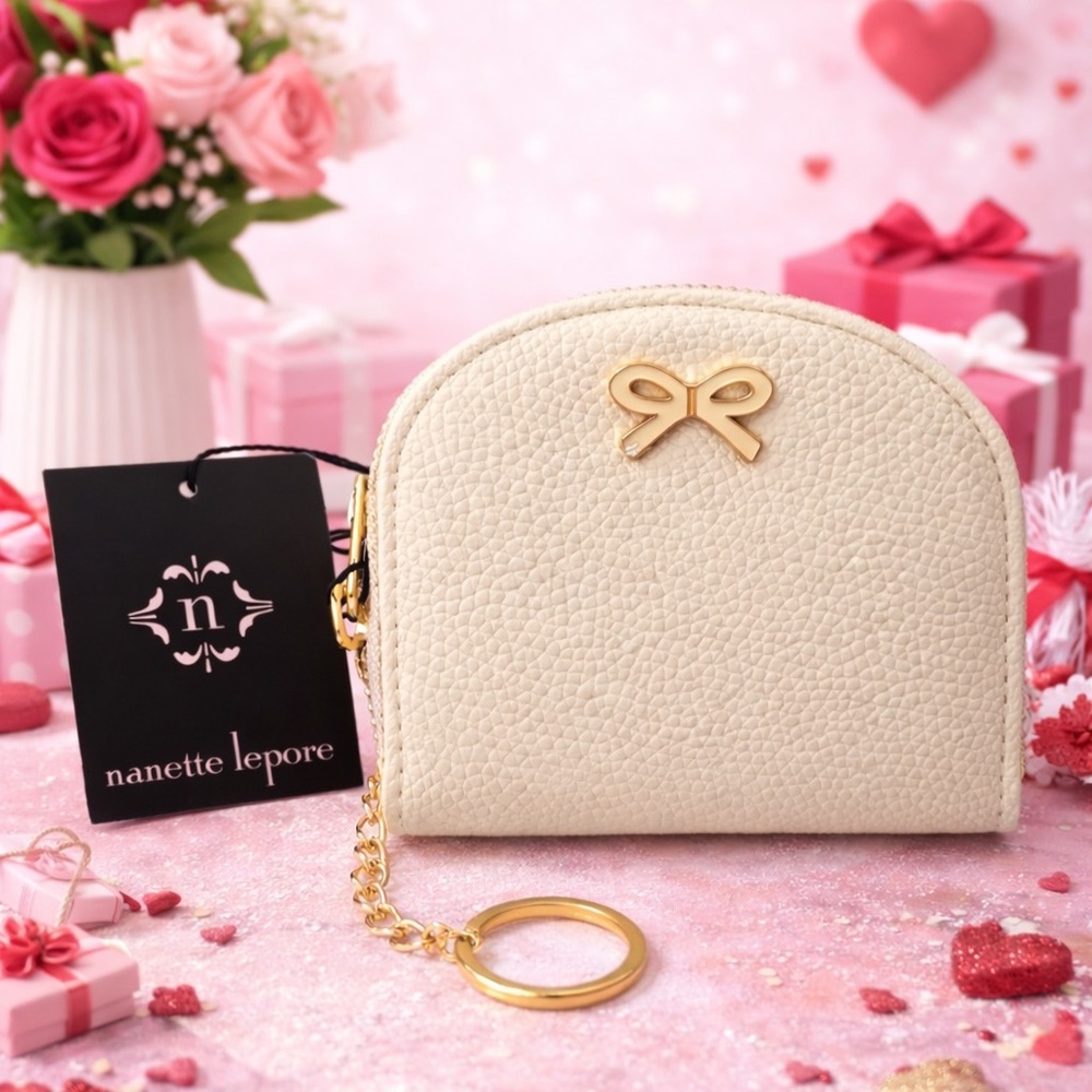 Elegant Nanette Lepore Rice Wallet Organizer Pouch with Gold Key Chain NEW